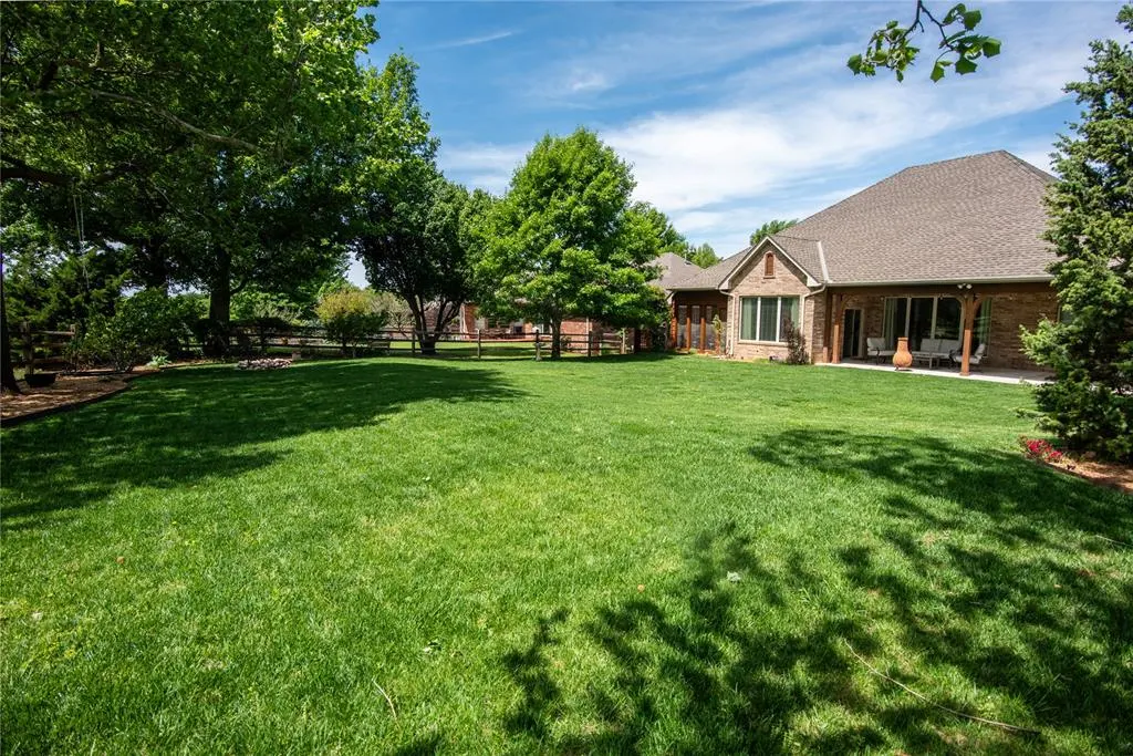 Photo 18 — 640 Wildmeadow Drive, Edmond, OK 73003