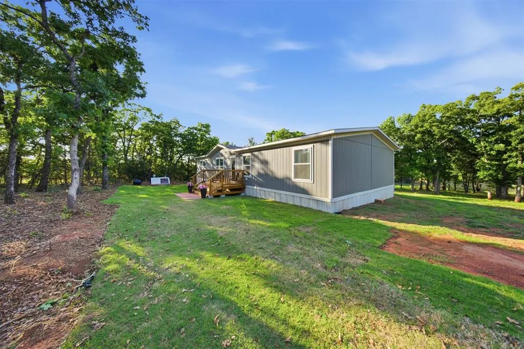 Photo 3 — 332664 E Boulders Circle, Wellston, OK 74881