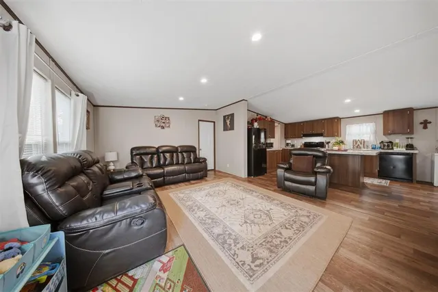 Photo 5 — 332664 E Boulders Circle, Wellston, OK 74881