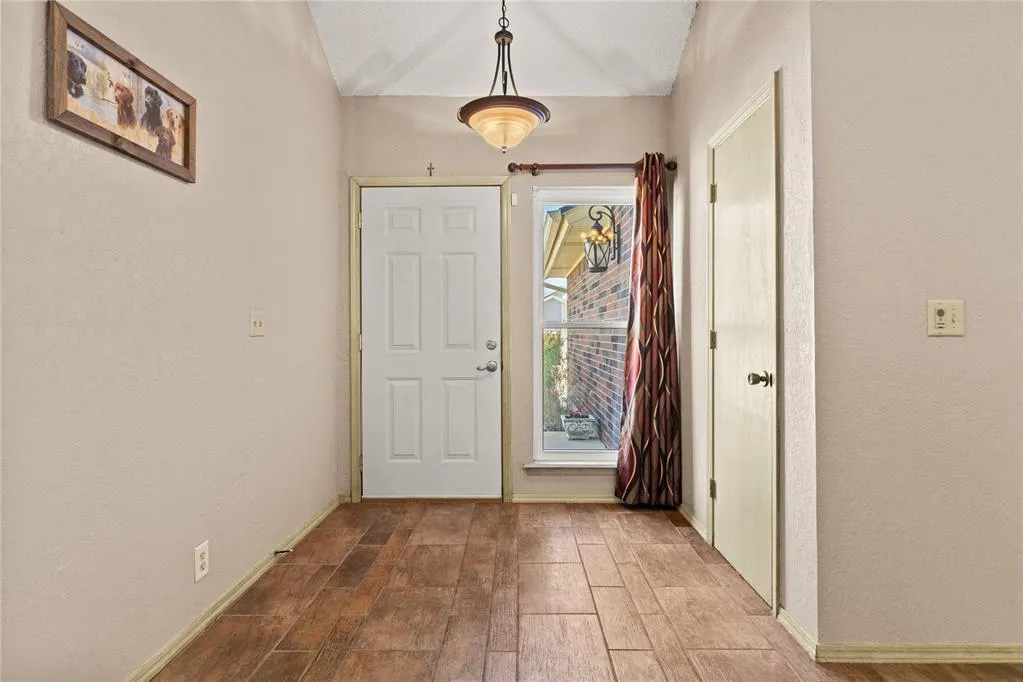 Photo 4 — 2520 Patti Place, Oklahoma City, OK 73120
