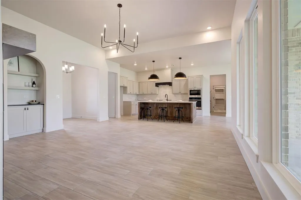 Photo 4 — 10913 NW 31st Terrace, Yukon, OK 73099