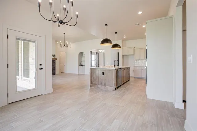 Photo 8 — 10913 NW 31st Terrace, Yukon, OK 73099