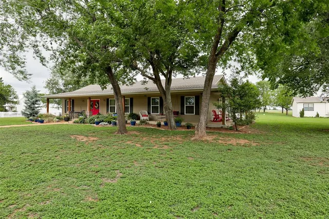 Photo 2 — 7357 SW 134th Street, Oklahoma City, OK 73173