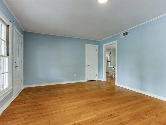 Photo 7 — 1505 NW 89th Street, Oklahoma City, OK 73114