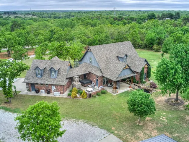 Photo 4 — 7979 NE 144th Avenue, Newalla, OK 74857