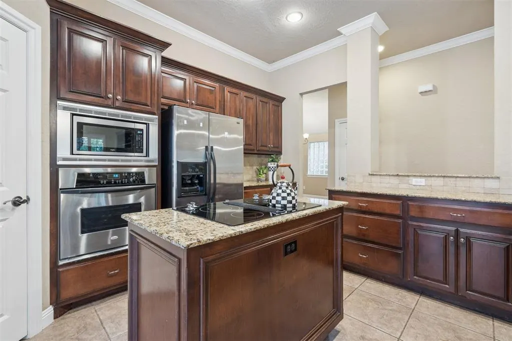 Photo 13 — 1117 Pinehurst Drive, Norman, OK 73072