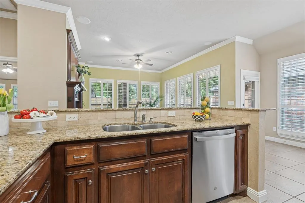 Photo 14 — 1117 Pinehurst Drive, Norman, OK 73072