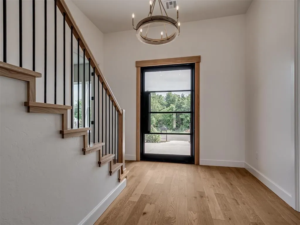 Photo 4 — 361 Old Creek Road, Edmond, OK 73034