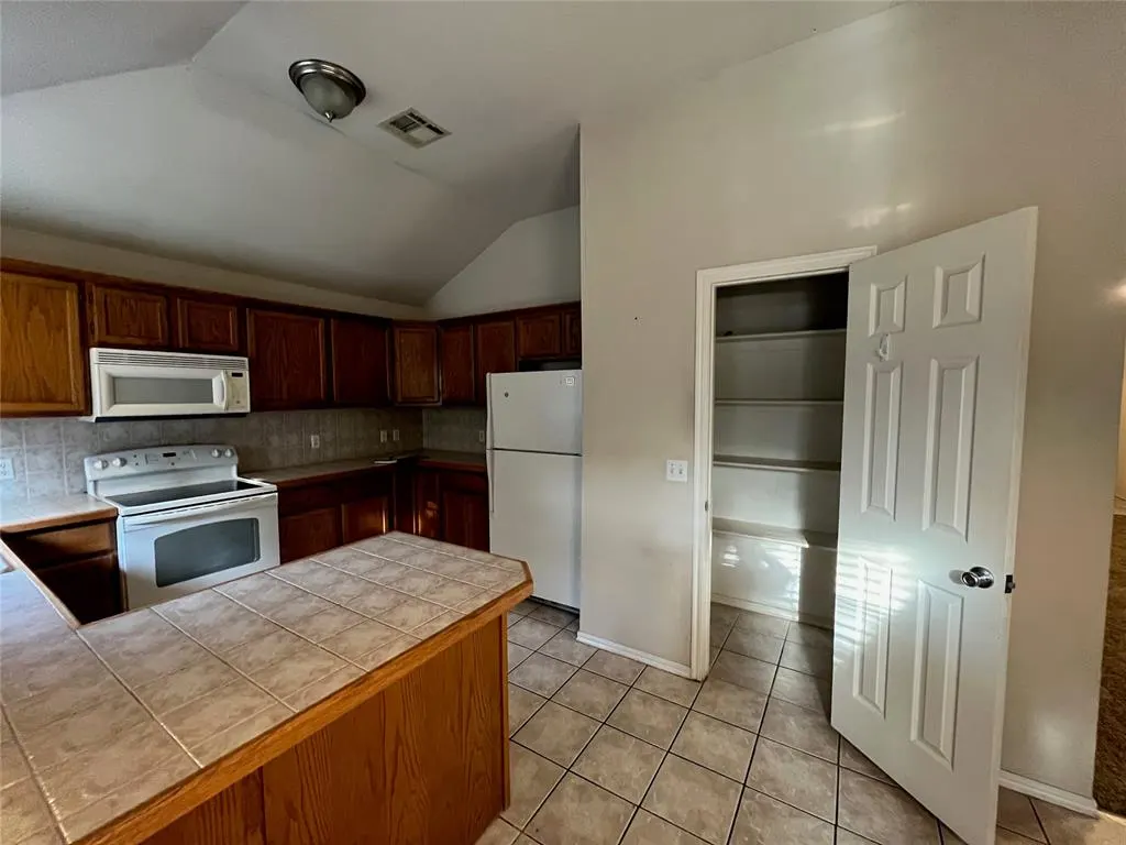 Photo 27 — 2045 Rising Hill Drive, Norman, OK 73071