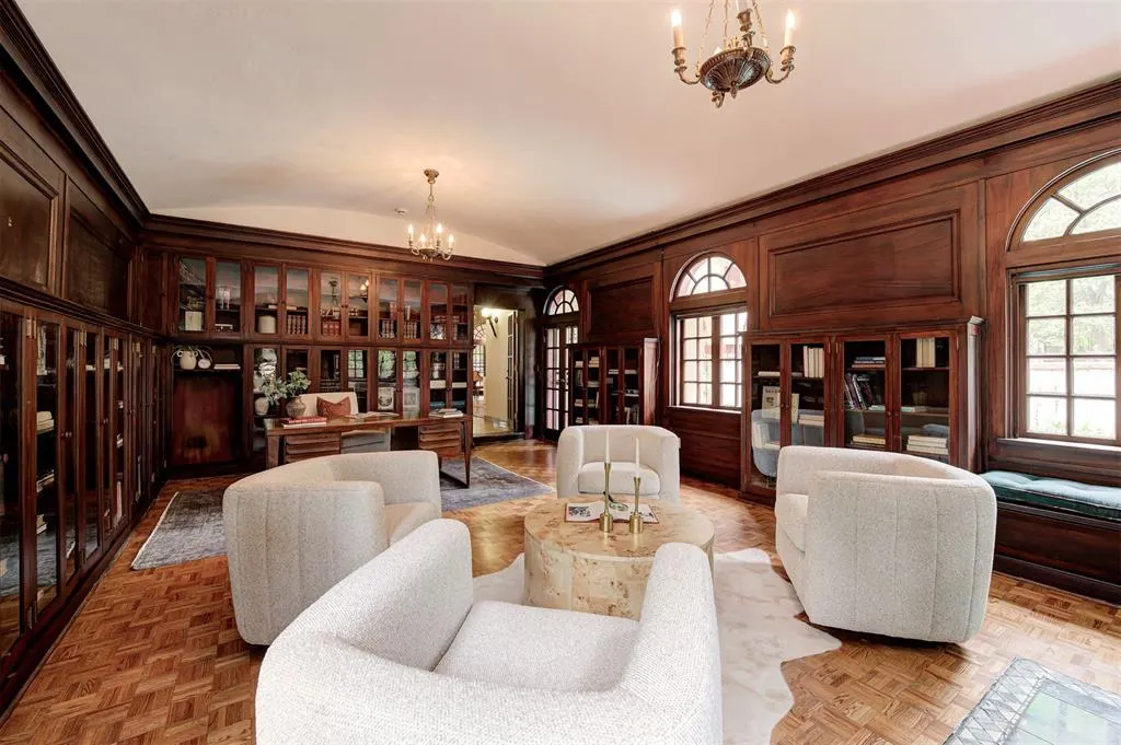 Photo 13 — 1414 N Hudson Avenue, Oklahoma City, OK 73103