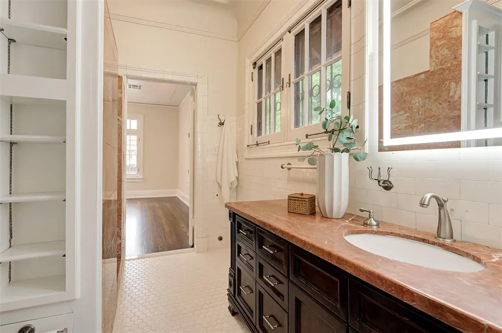 Photo 29 — 1414 N Hudson Avenue, Oklahoma City, OK 73103