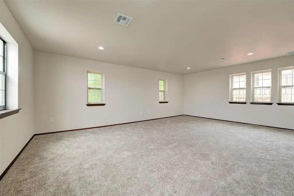 Photo 37 — 1414 N Hudson Avenue, Oklahoma City, OK 73103