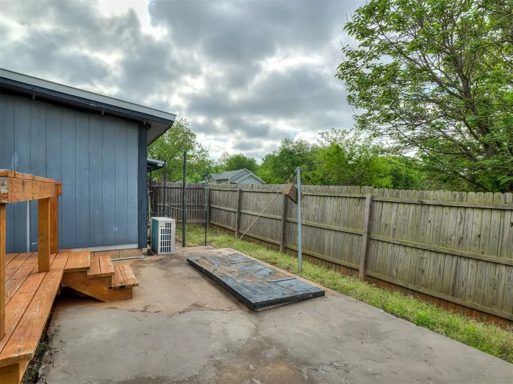 Photo 26 — 403 Fir Street, Wellston, OK 74881