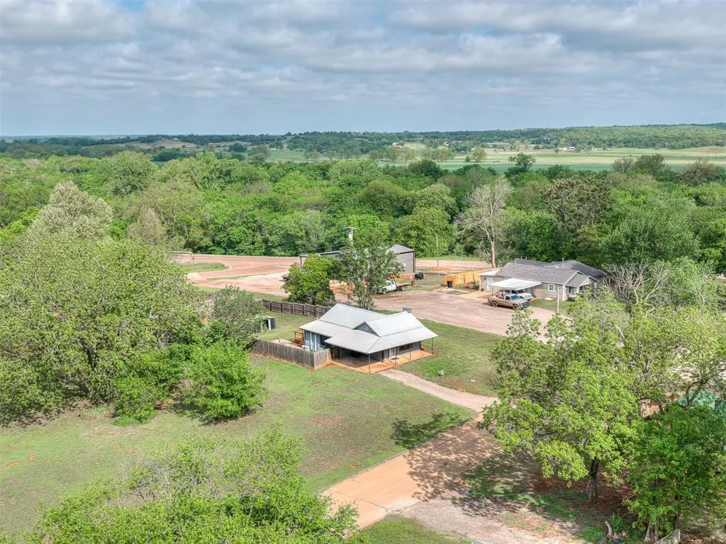 Photo 37 — 403 Fir Street, Wellston, OK 74881