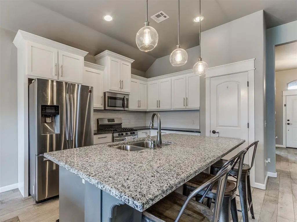 Photo 12 — 113 SW 168th Terrace, Oklahoma City, OK 73170