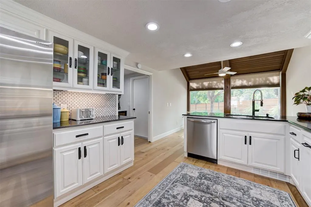 Photo 13 — 3 Rustic Hills Street, Norman, OK 73072