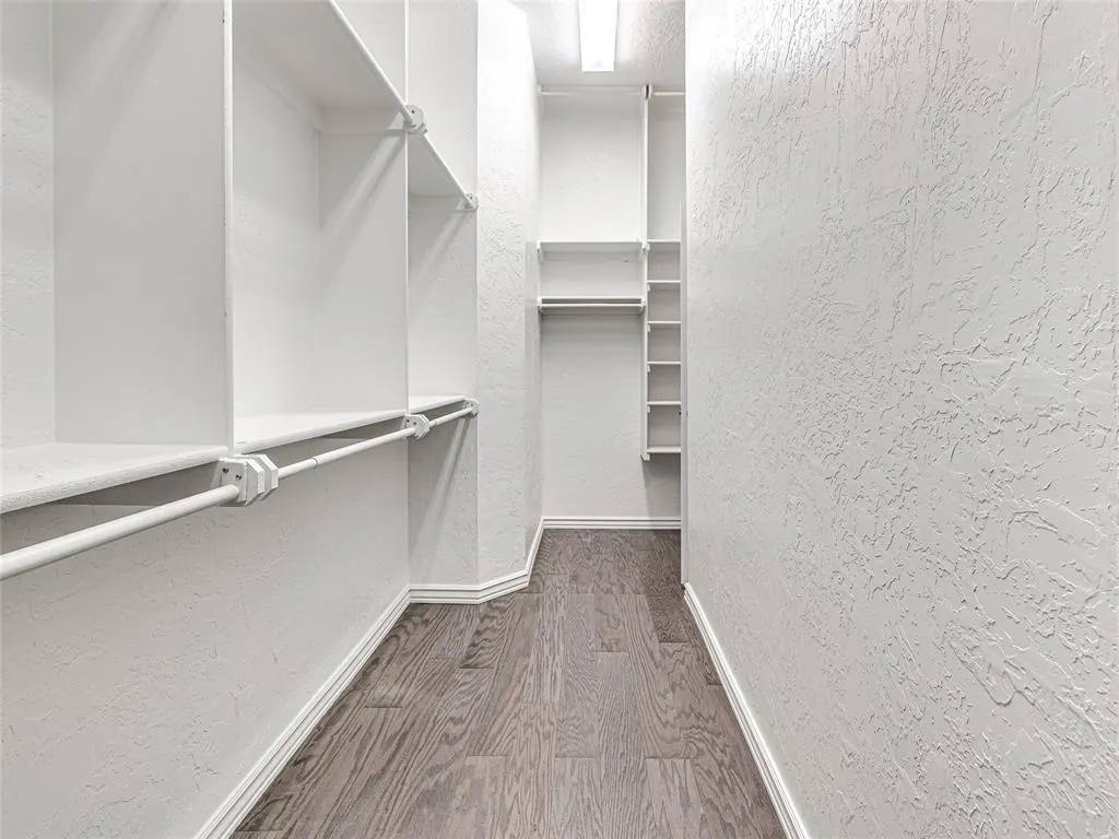 Photo 26 — 9701 Lakecrest Drive, Oklahoma City, OK 73159