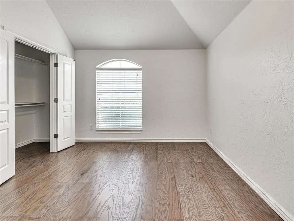 Photo 29 — 9701 Lakecrest Drive, Oklahoma City, OK 73159