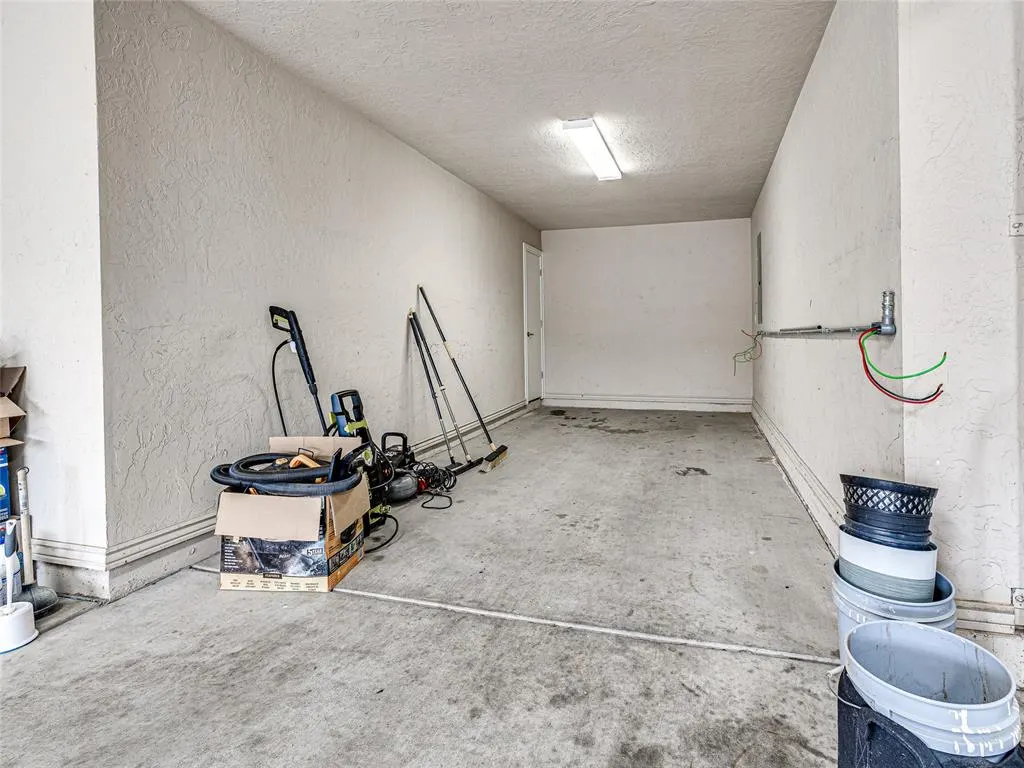 Photo 45 — 9701 Lakecrest Drive, Oklahoma City, OK 73159
