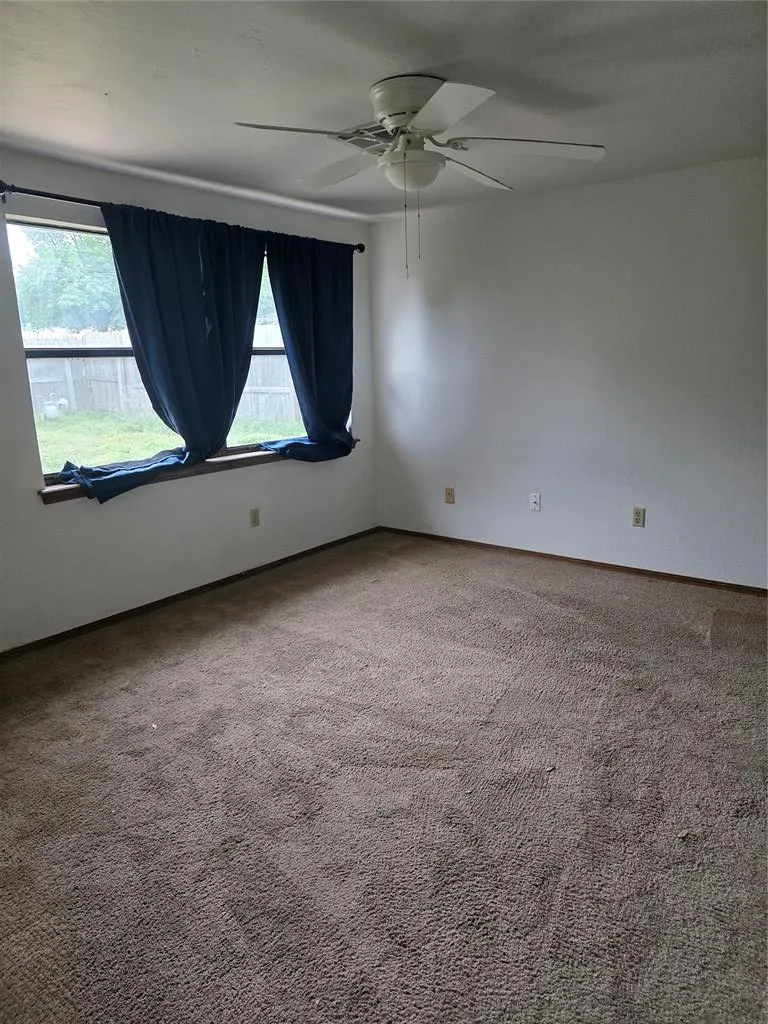 Photo 6 — 8606 S Camay Avenue, Oklahoma City, OK 73159