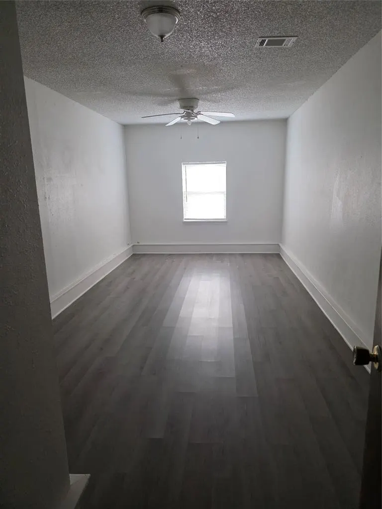 Photo 8 — 8606 S Camay Avenue, Oklahoma City, OK 73159