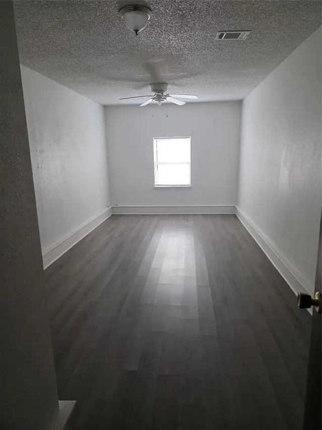 Photo 8 — 8606 S Camay Avenue, Oklahoma City, OK 73159
