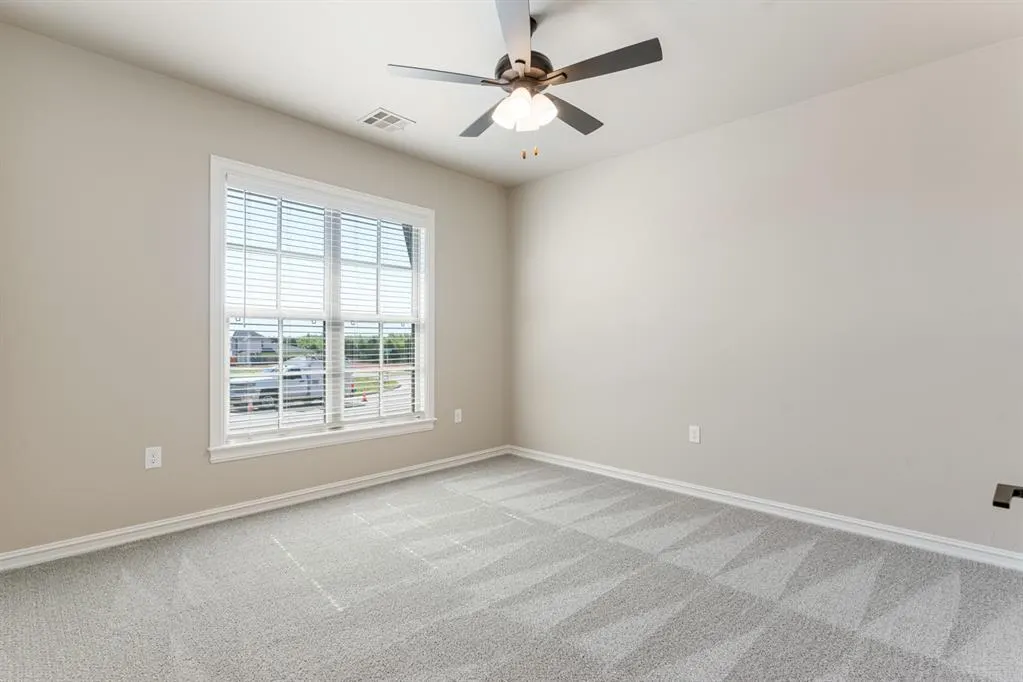 Photo 6 — 15509 Bergman Circle, Edmond, OK 73013