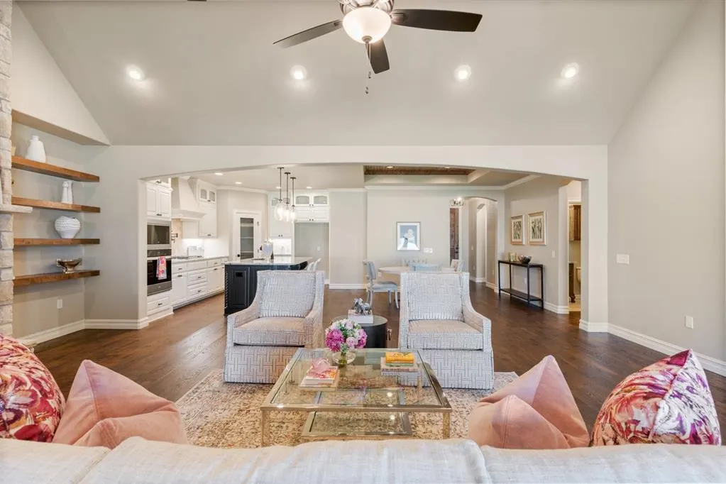 Photo 21 — 15509 Bergman Circle, Edmond, OK 73013