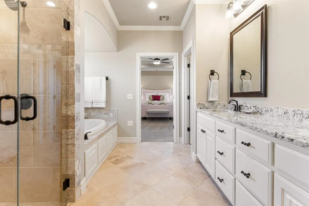 Photo 32 — 15509 Bergman Circle, Edmond, OK 73013
