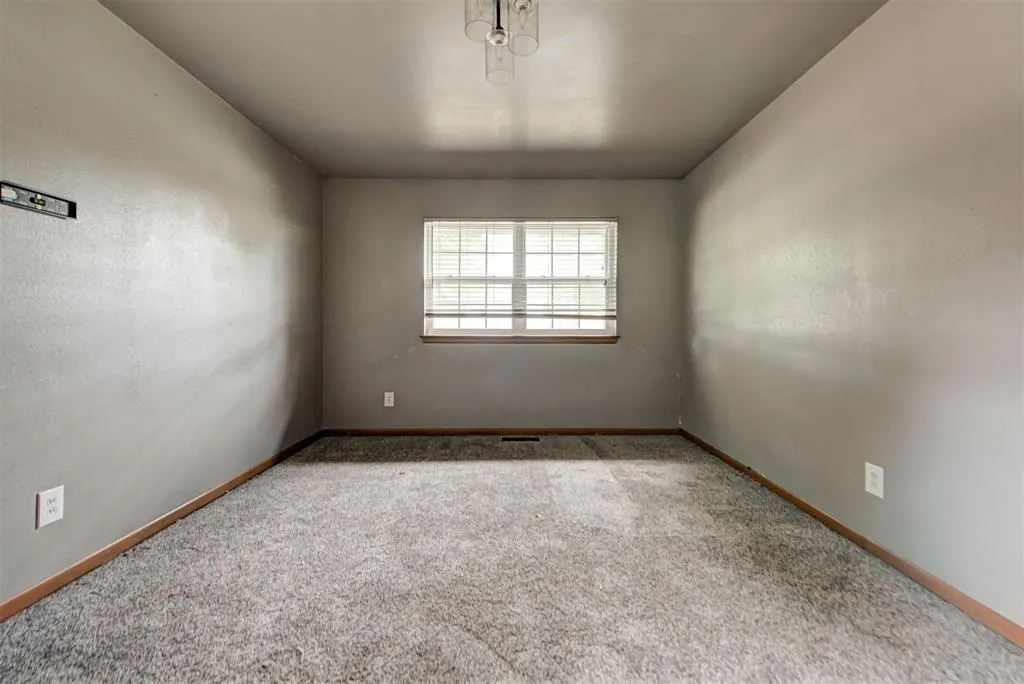 Photo 34 — 1506 W Walnut Street, El Reno, OK 73036