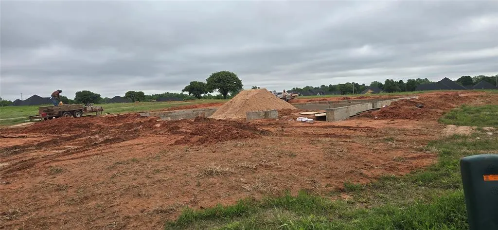 Photo 4 — 1161 Wolf Creek Drive, Blanchard, OK 73010