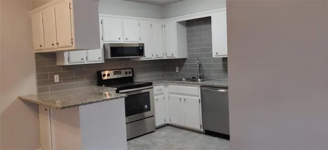 Photo 7 — 1109 Parkview Drive, Oklahoma City, OK 73110