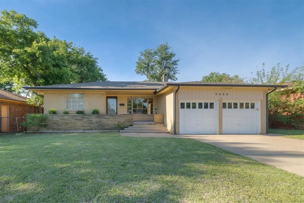 Front exterior — 3000 NW 70th Street, Oklahoma City, OK 73116