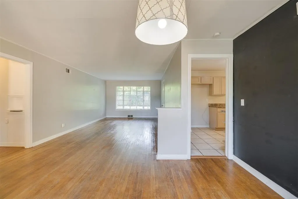 Photo 16 — 3000 NW 70th Street, Oklahoma City, OK 73116