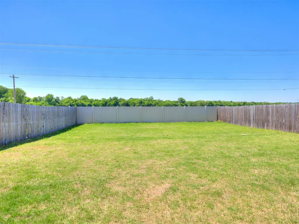 Photo 31 — 4137 Sara Park Drive, Mustang, OK 73064