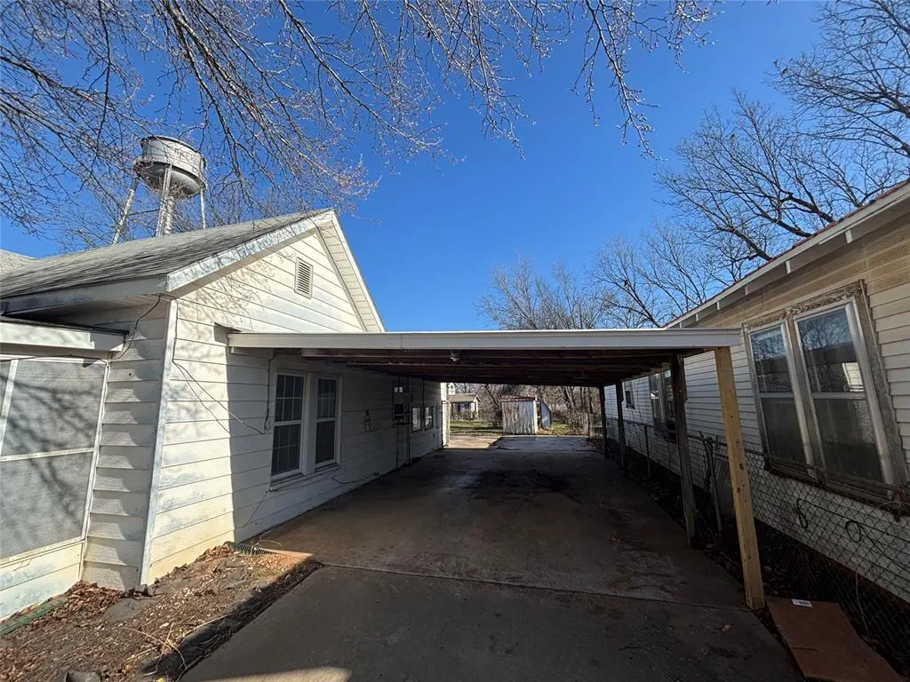 Photo 3 — 123 N Fowler Street, Meeker, OK 74855