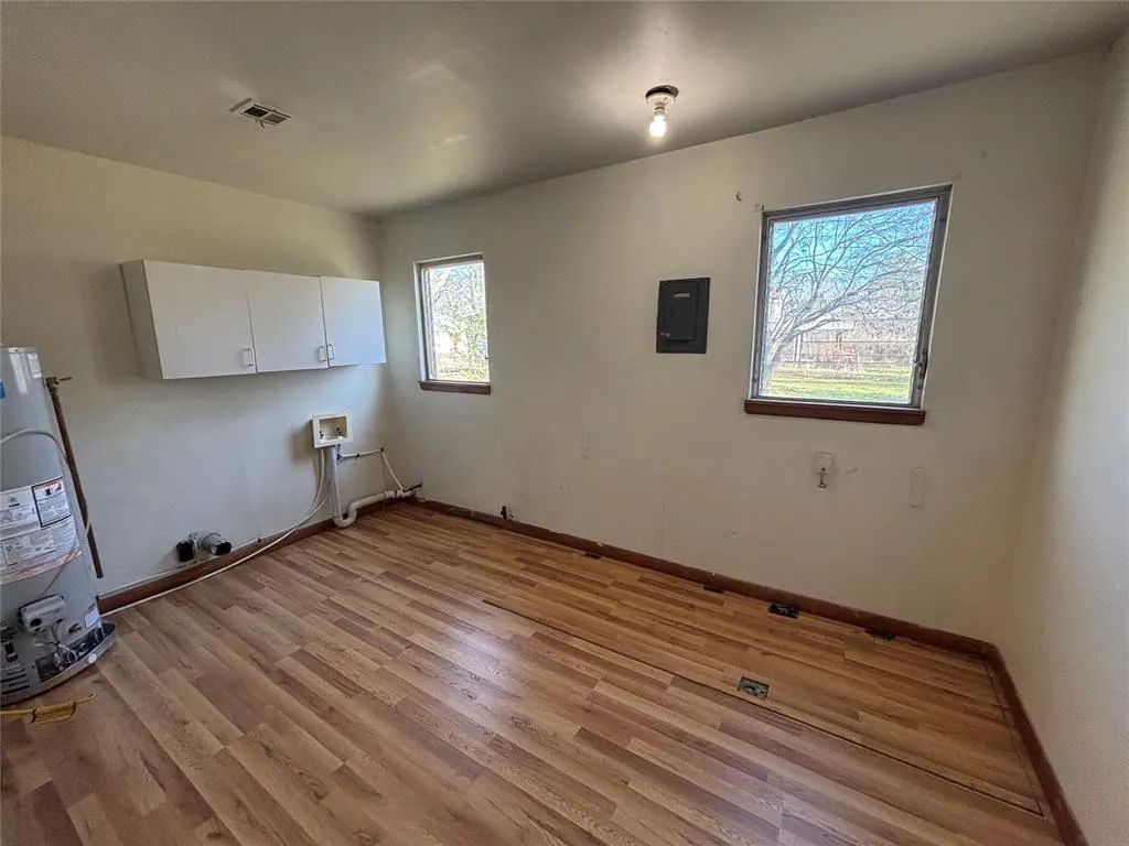 Photo 7 — 123 N Fowler Street, Meeker, OK 74855