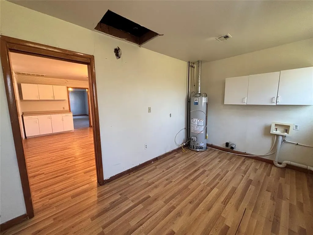 Photo 8 — 123 N Fowler Street, Meeker, OK 74855