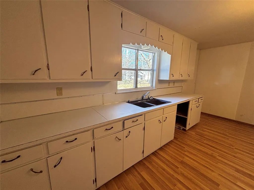 Photo 13 — 123 N Fowler Street, Meeker, OK 74855