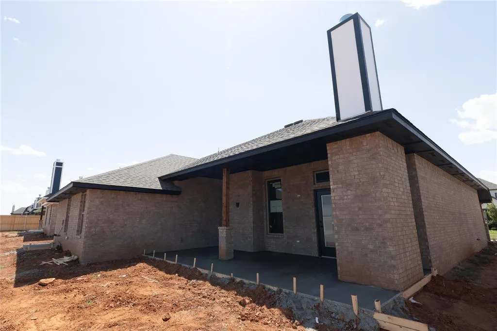 Photo 5 — 15404 Bedford Road, Edmond, OK 73013