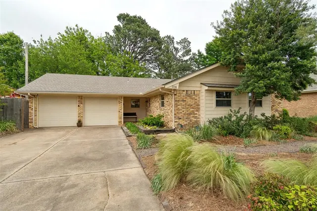 Photo 2 — 3116 N Markwell Avenue, Bethany, OK 73008