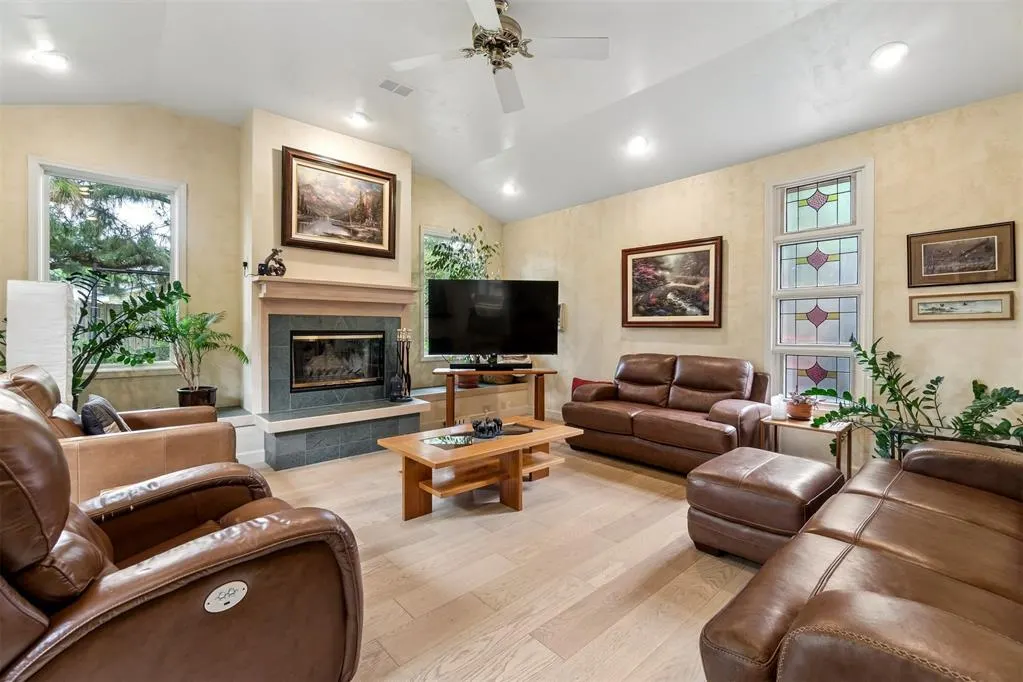 Photo 4 — 3116 N Markwell Avenue, Bethany, OK 73008