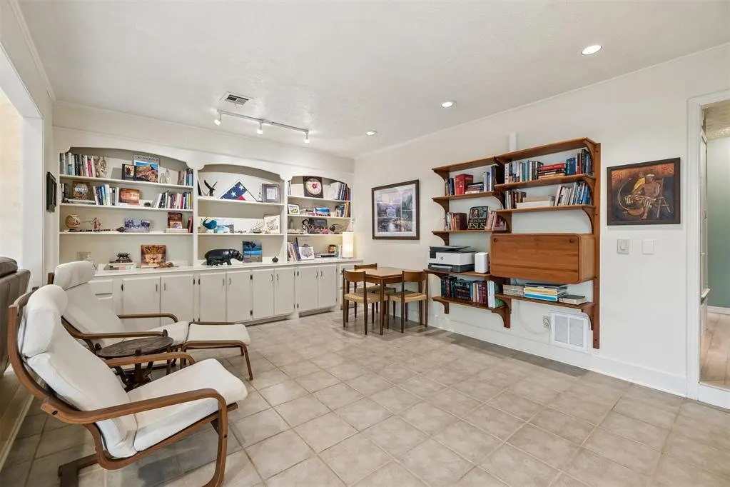 Photo 18 — 3116 N Markwell Avenue, Bethany, OK 73008