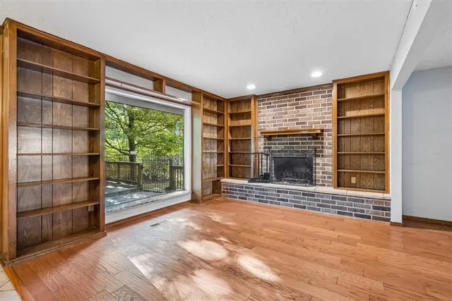 Photo 6 — 2415 Weatherford Drive, Norman, OK 73071