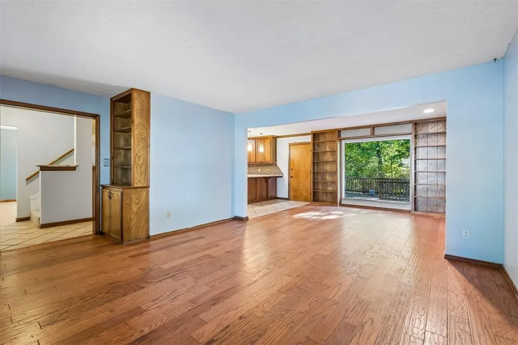 Photo 9 — 2415 Weatherford Drive, Norman, OK 73071
