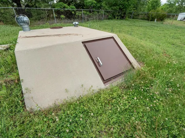 Photo 3 — 5502 Aquarius, Shawnee, OK 74804