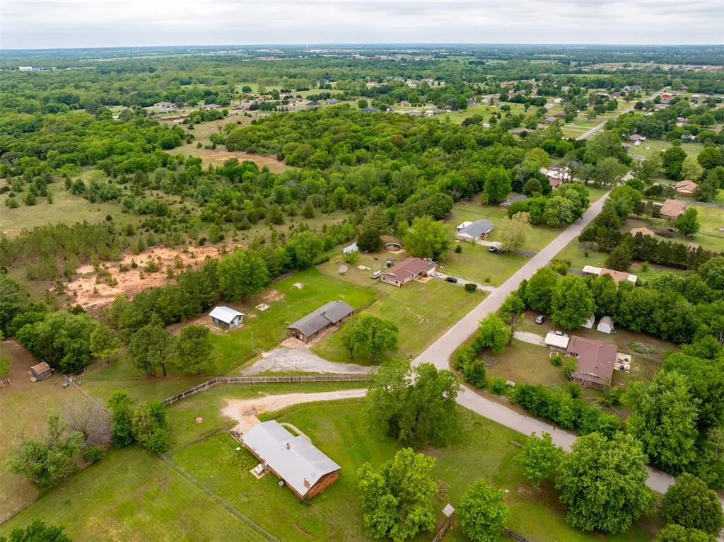 Photo 44 — 5502 Aquarius, Shawnee, OK 74804