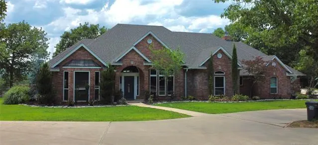 Front exterior — 16075 County Road 3590, Ada, OK 74820