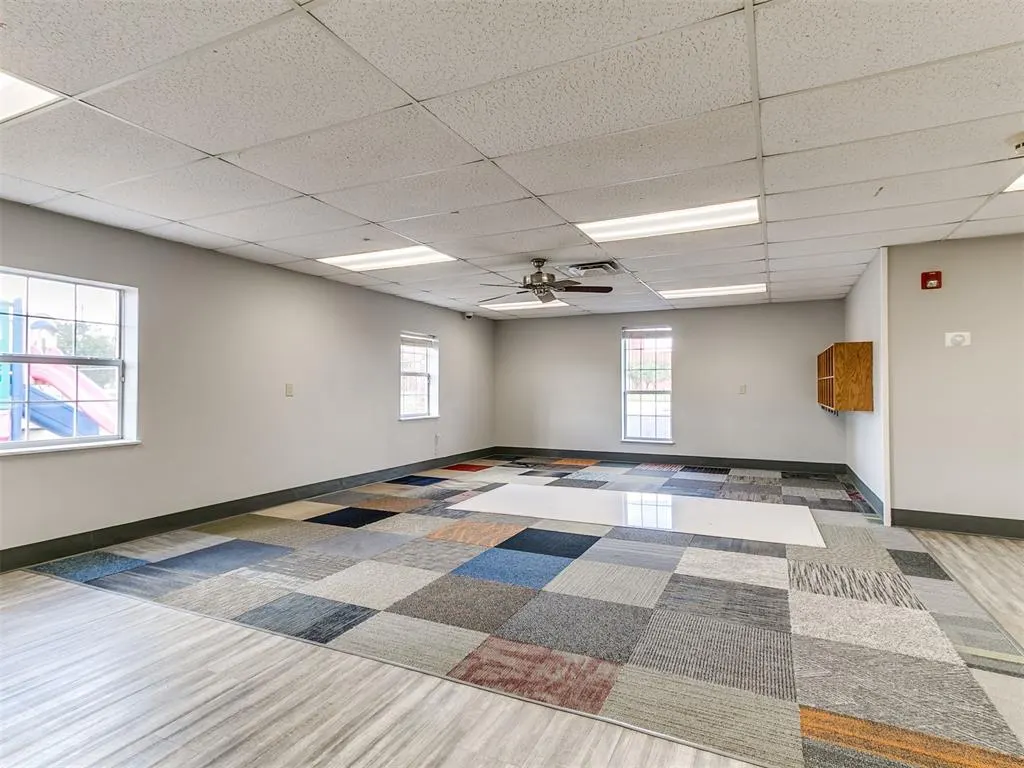 Photo 8 — 316 NE 27th Street, Moore, OK 73160