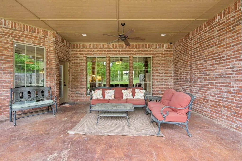 Photo 5 — 10221 S Triple X Road, Choctaw, OK 73020